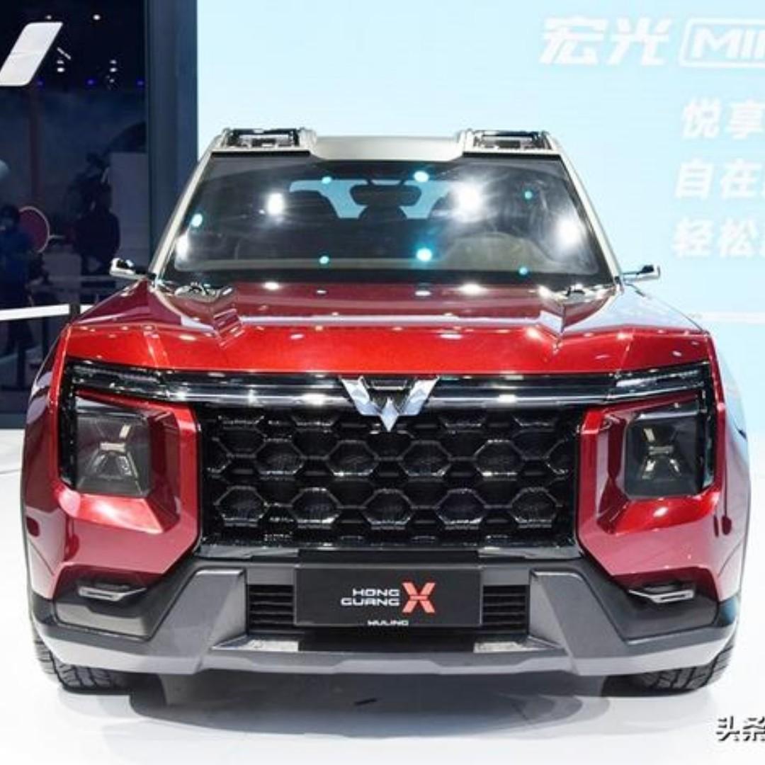 五菱星驰和五菱极光侠同时出来的话，你会选择哪一个？