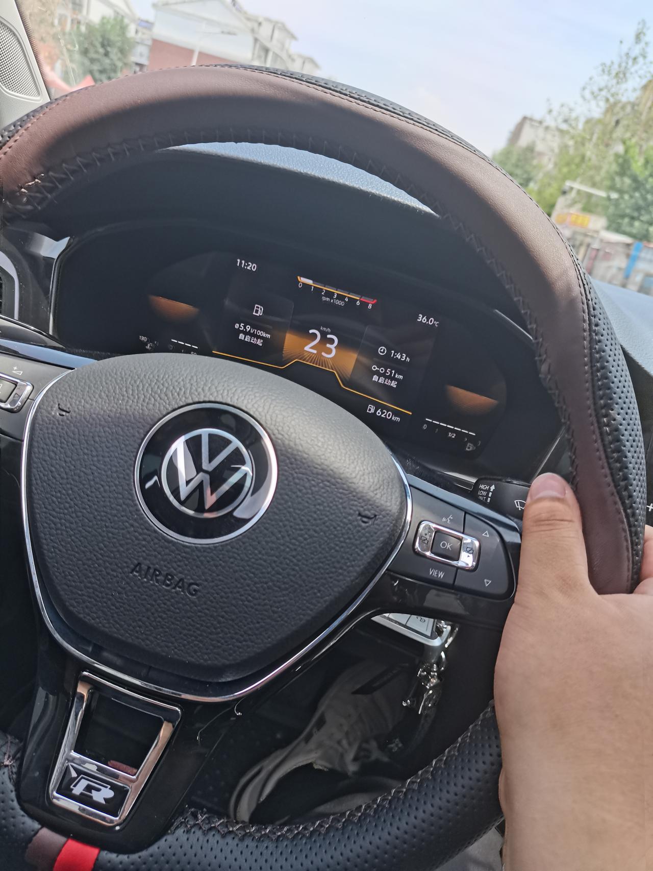 22朗逸的油箱怎么看啊，就会看续航