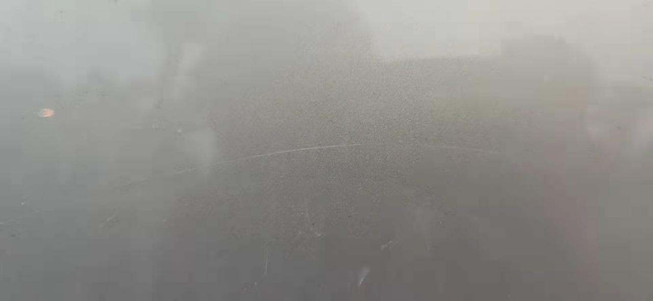 大众朗逸 车子停在路上，结果第二天才知道被划了一下，想问一下我需不需要抛光，又怕对车漆不好，