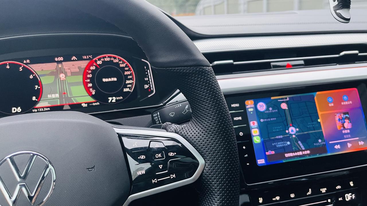 大众CC 有没有21款车主 你们的CarPlay地图好使么  表现速度跟导航速度一样么