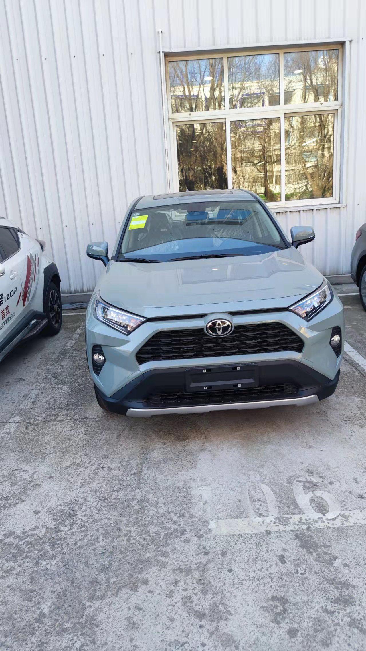 丰田RAV4荣放 大连双擎优惠1.2 还没去谈，你们都优惠多少啊？