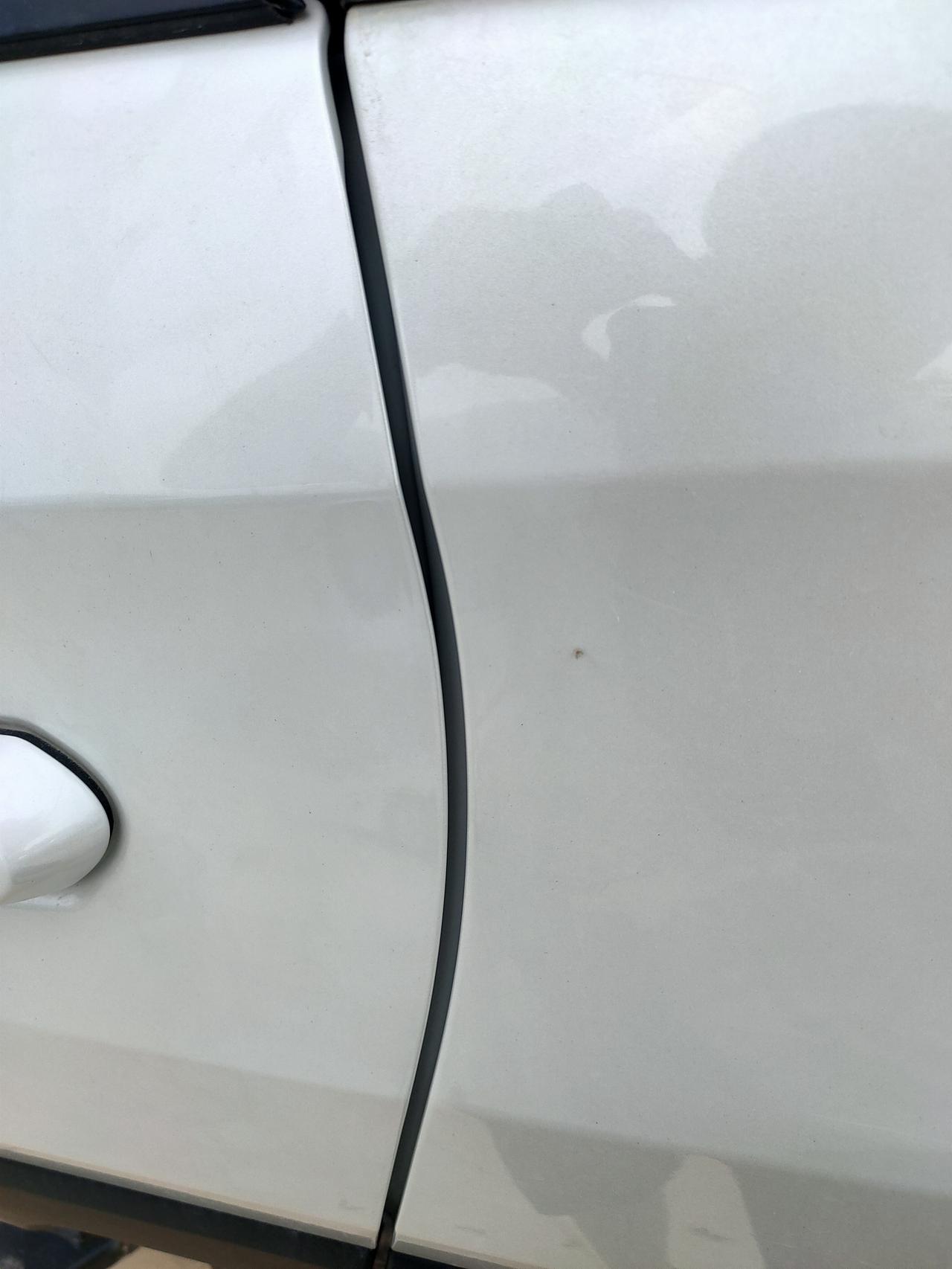 丰田RAV4荣放 这缝隙好似那东非大裂谷