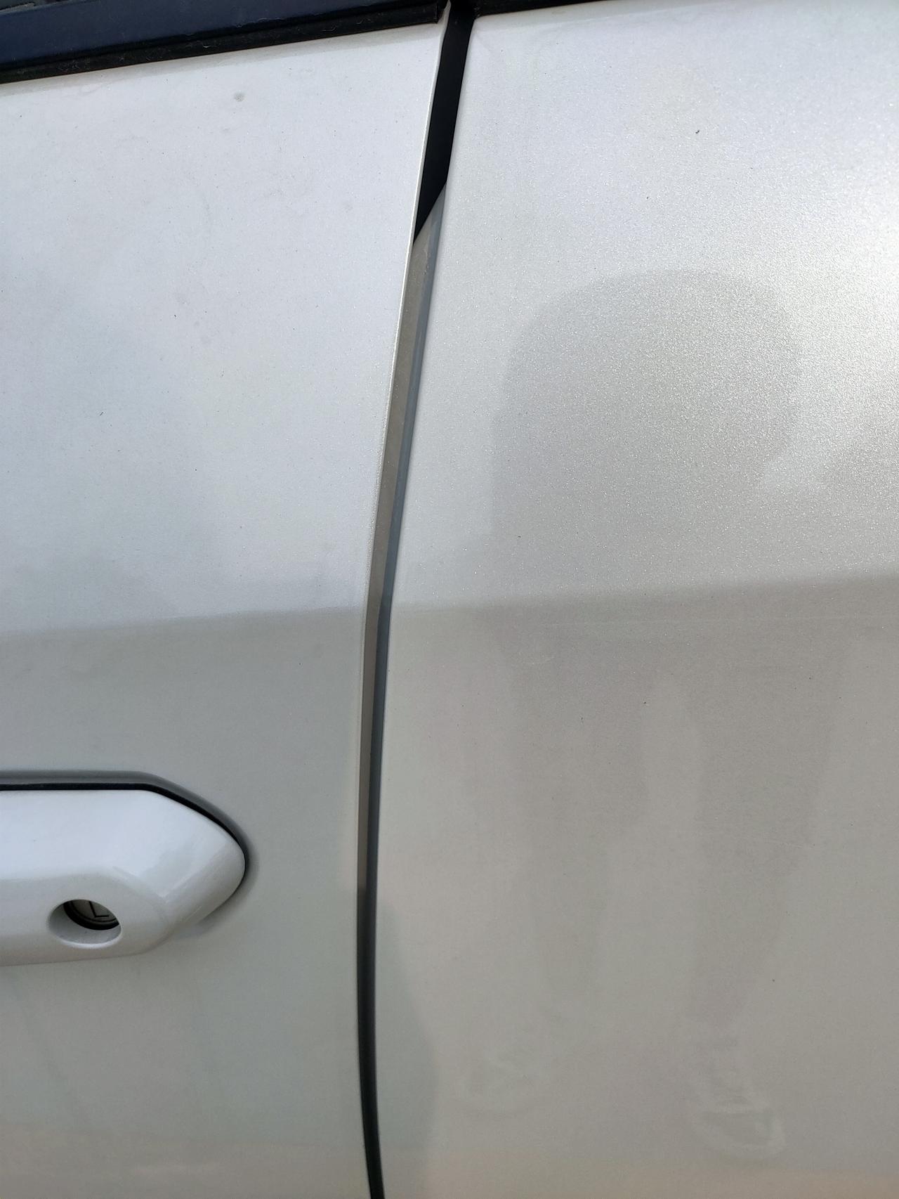 丰田RAV4荣放 这缝隙好似那东非大裂谷