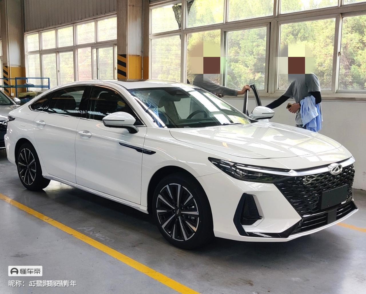 奇瑞艾瑞泽8 尽管喷这车，越狠越好。最好喷到落地10万，我去买个