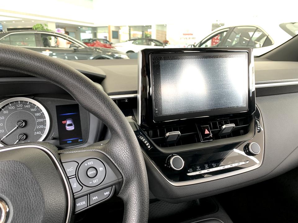 丰田雷凌 有没有车主老铁用过CarLife或者CarPlay 的昨天去ssss店看车，销售也不是很懂，有没有用过的哥们科