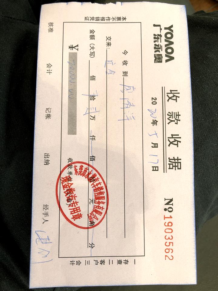 大众CC 各位CC的车友们。  现在cc是停产了吗？ 为什么我订车一个多月了还没有消息！   知道的回复一下下