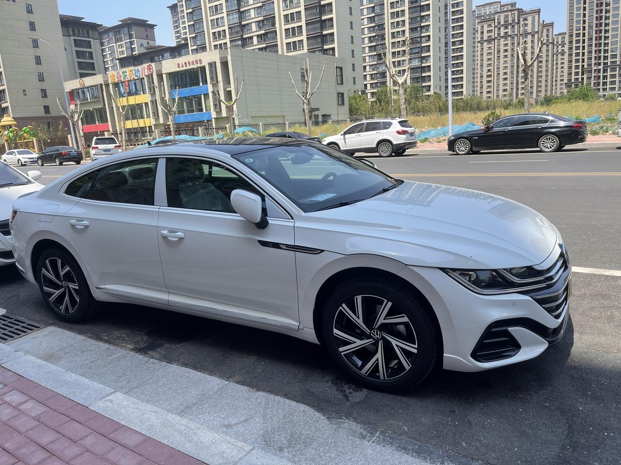 大众CC 白色车顶可以后期改成黑色吗？怎么改