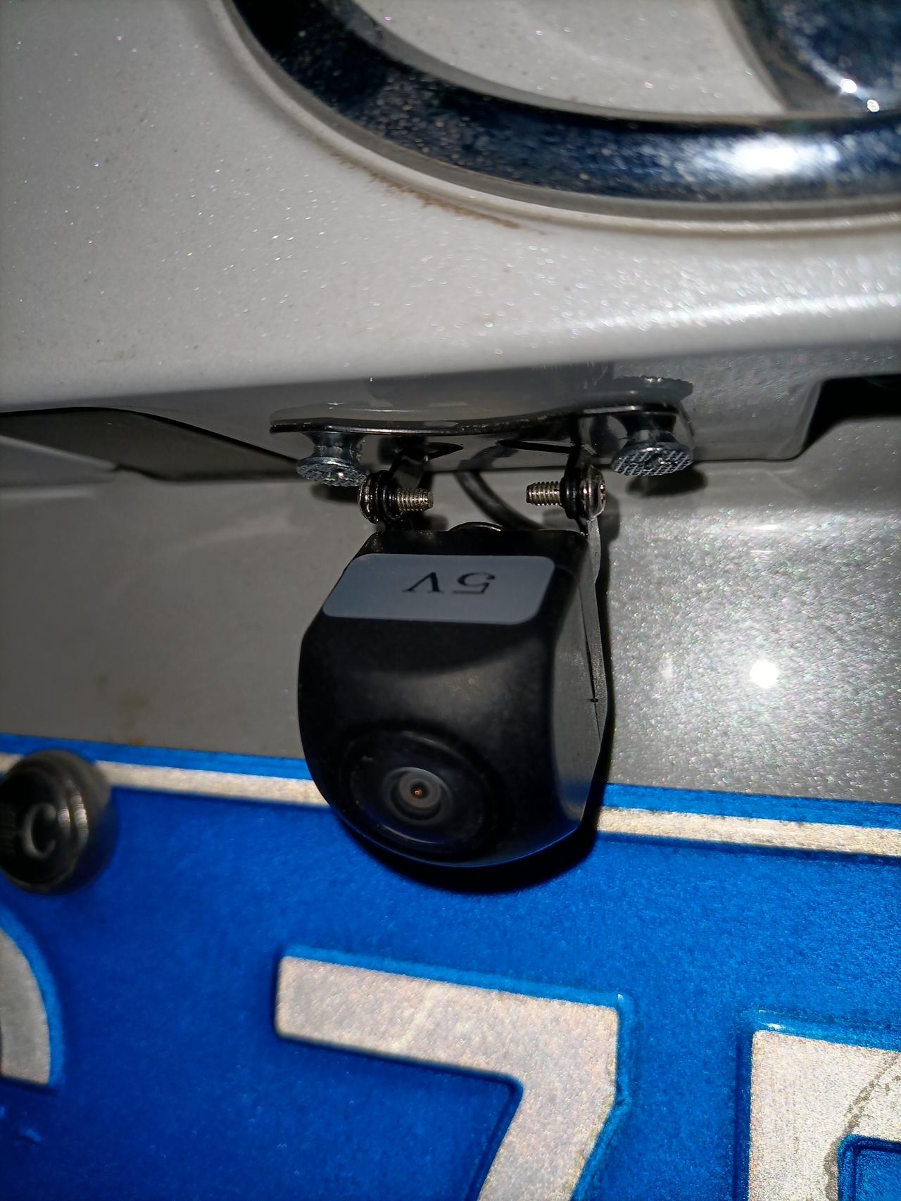 丰田RAV4荣放 荣放都市版，200元，加装视像头，让我不舒心，怎么捣鼓个这样的，