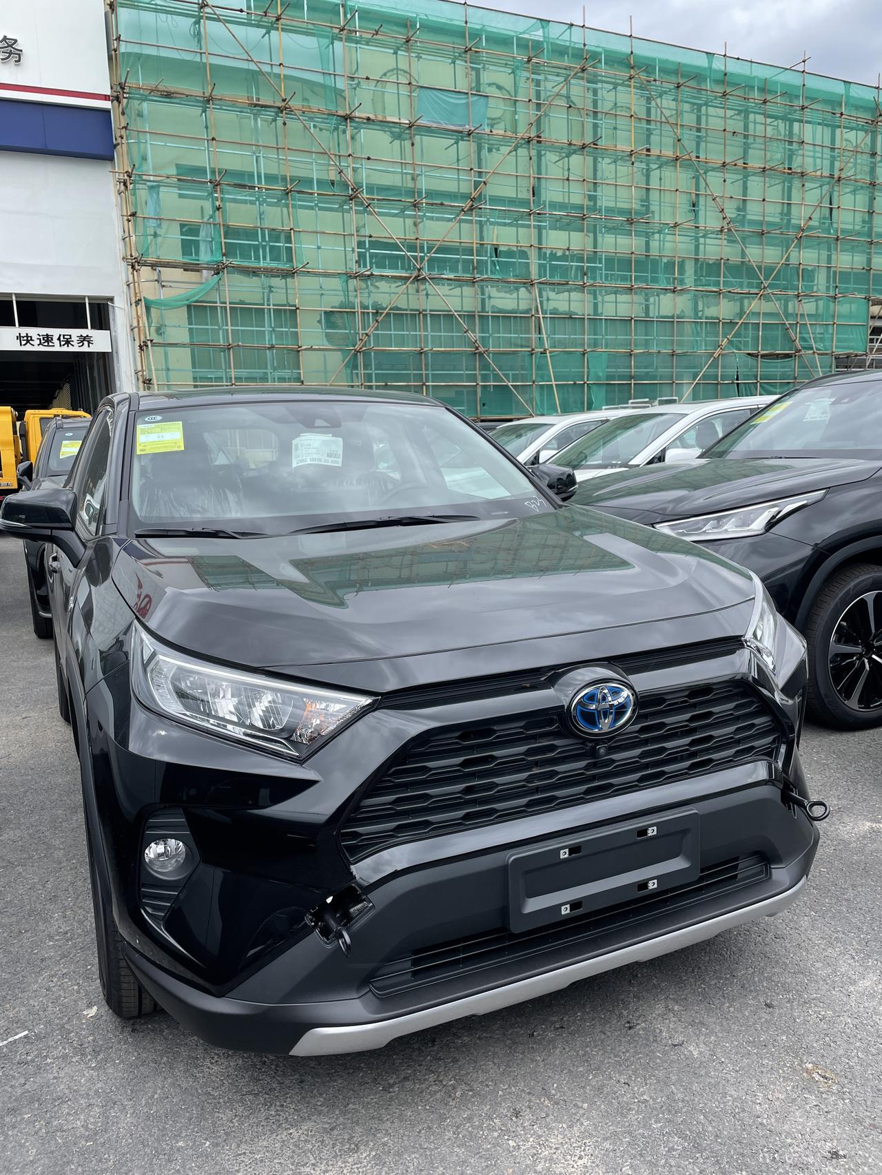 丰田RAV4荣放 提车啦 荣放两驱双擎落地22.9