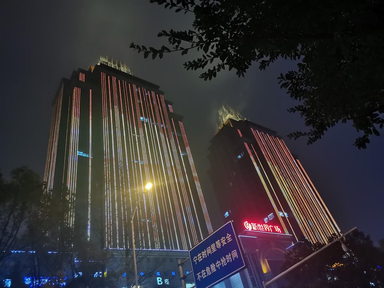 吉利帝豪S 转方向盘会有咯噔一声异响，问下大家有没有这个问题的