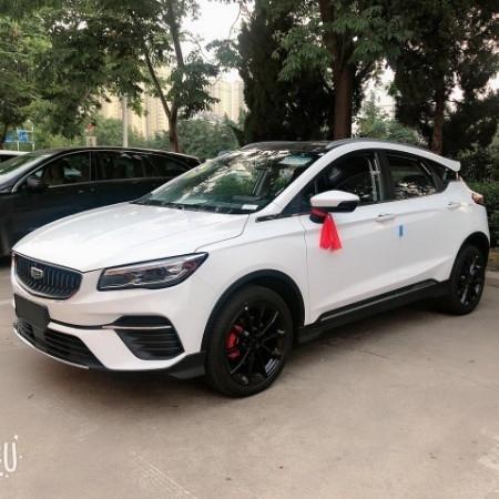 吉利帝豪S 请问一下大家的车所谓的三年六次送的保养发动机机油都是那个差的机油吗，换成半合成的自己还要加一百多快钱吗？