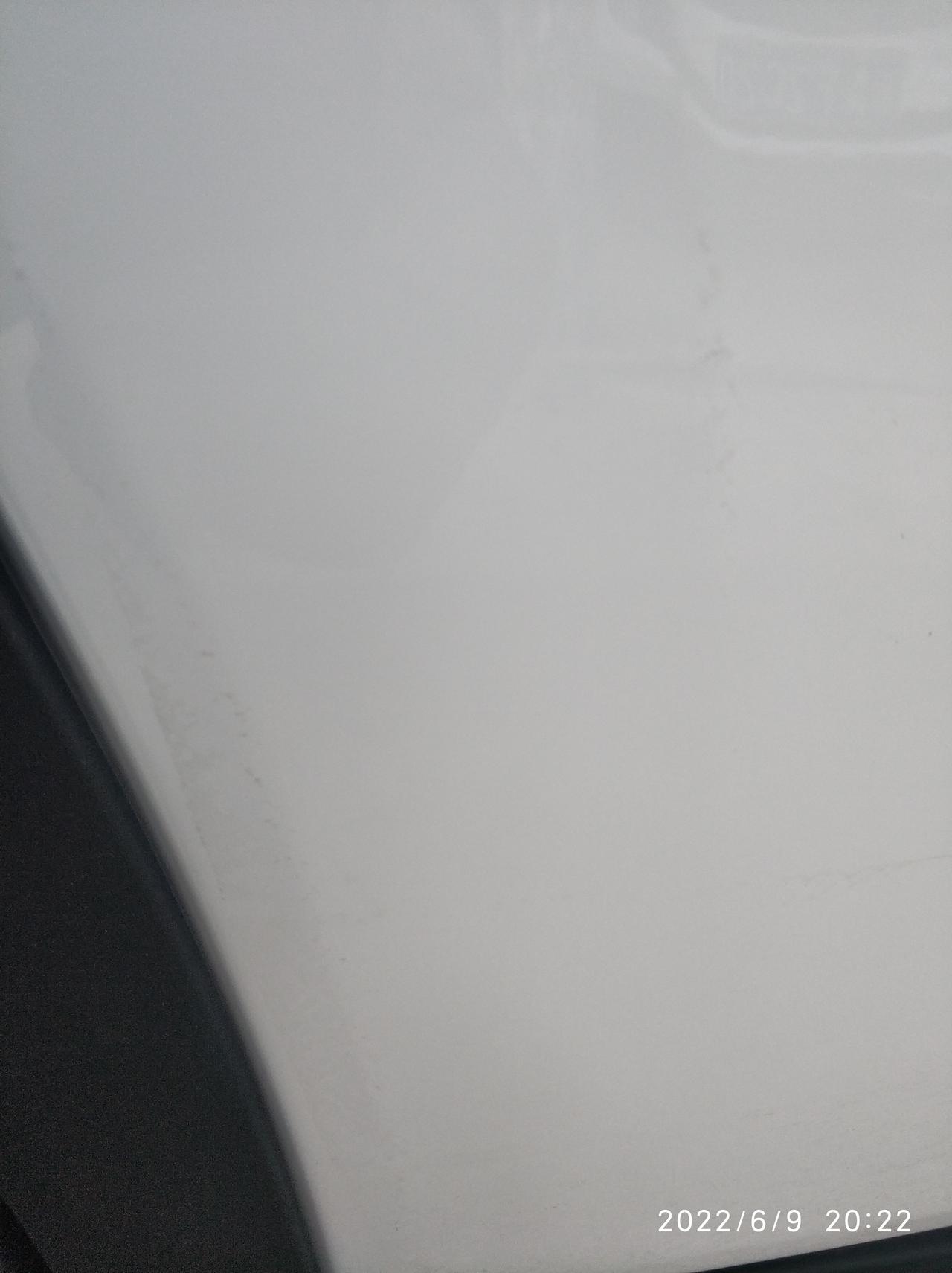 广汽传祺传祺GS4 PLUS 我想问一下，这个没掉漆的划痕，用划痕修复膏能弄好么？还有门下面那个衡梁被瓷进去一点，该怎么