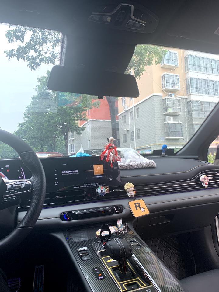 想问下车友们  影豹油耗怎么变低一直是市区跑一箱油还跑不到400公路