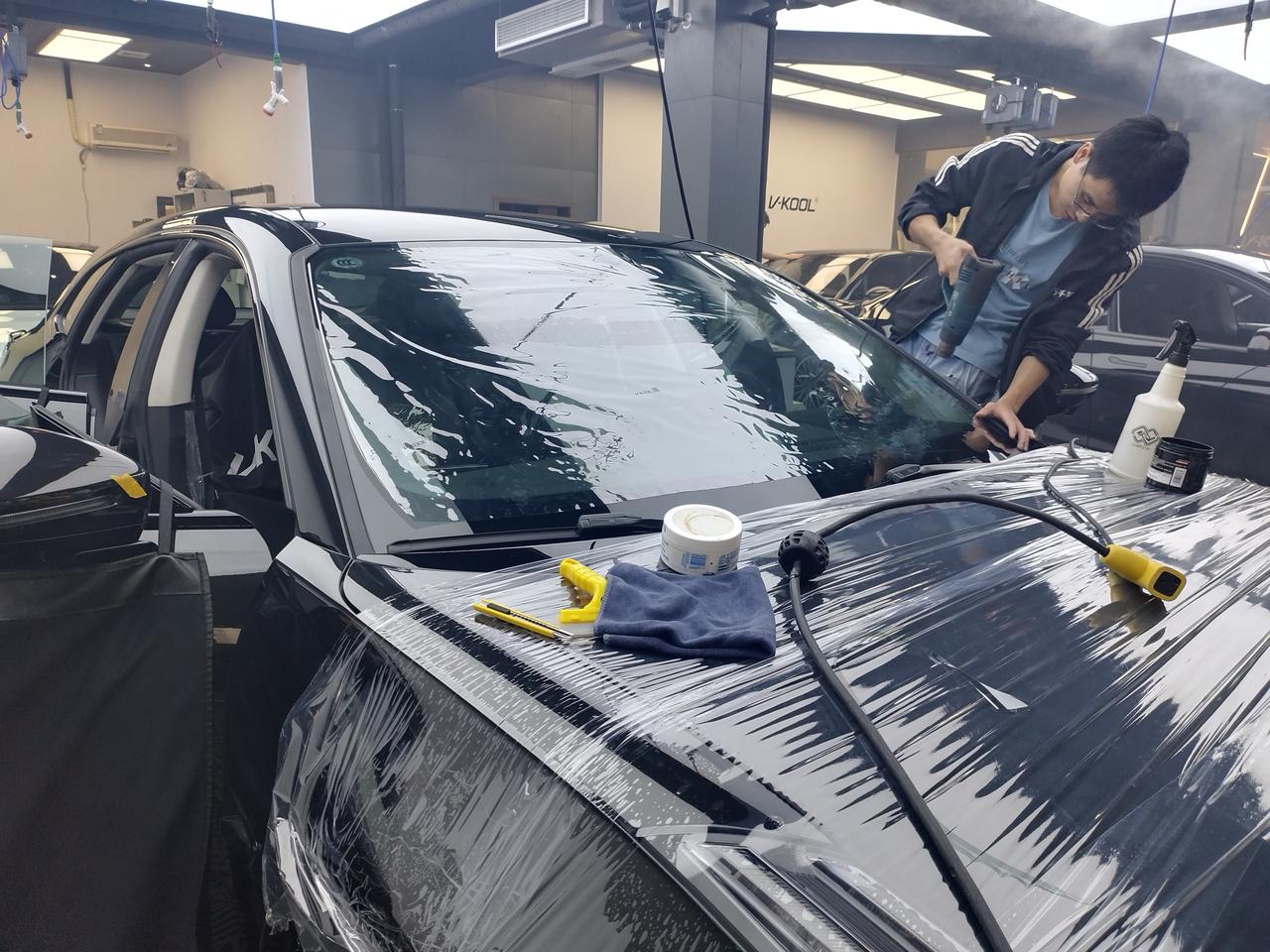 极氪ZEEKR 001 有人升级了原车低配的音响吗？不知会不会影响质保。低配的音质确实太拉胯了，跟手机外放差不多