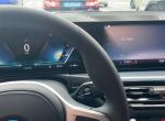 宝马i4 i4 40开了2200km了  表显满电续航只有330-350km，请问有没有相同情况的车友？这正常吗？