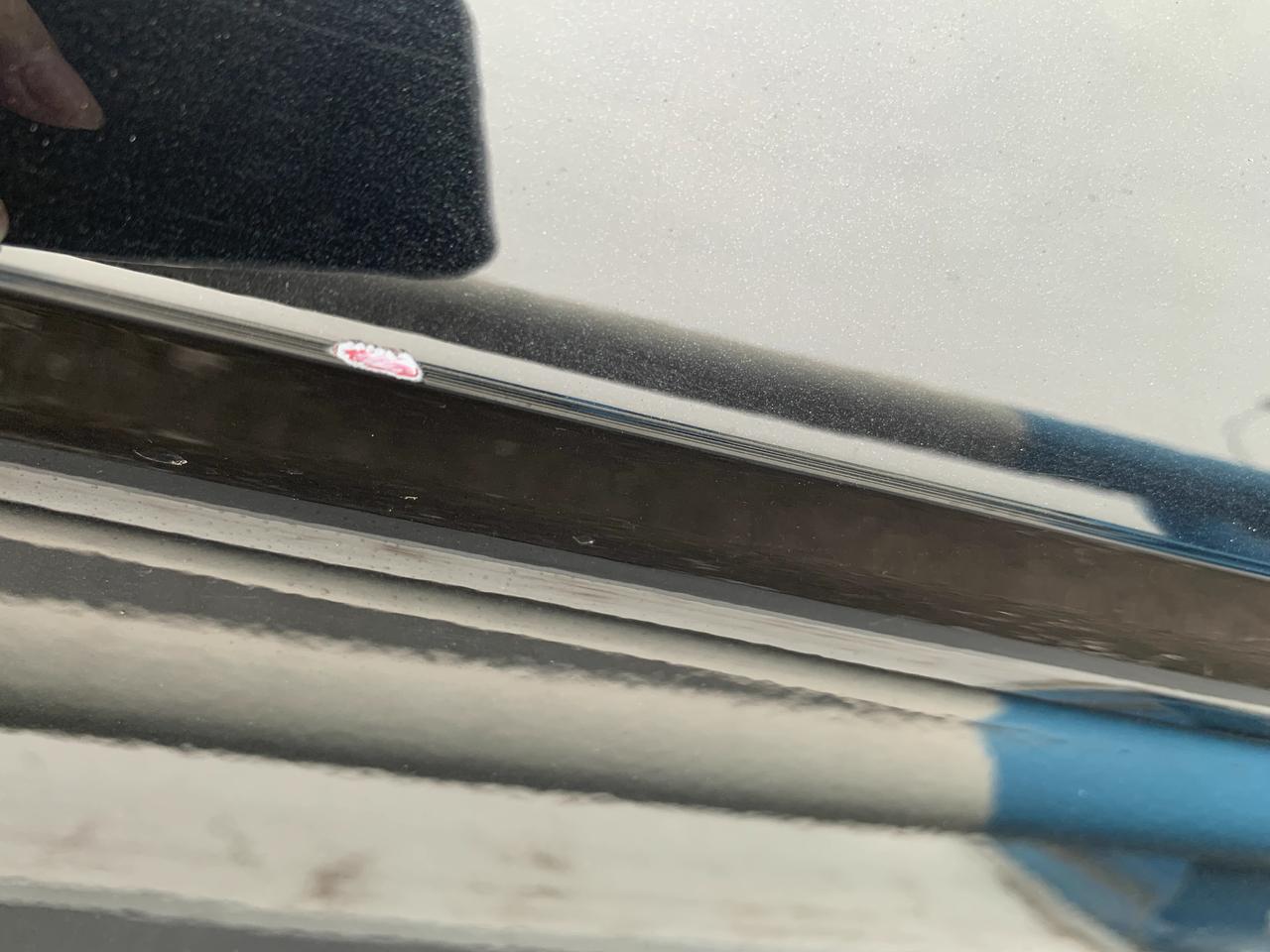 迈腾底漆不应该是黑色吗怎么是红色的