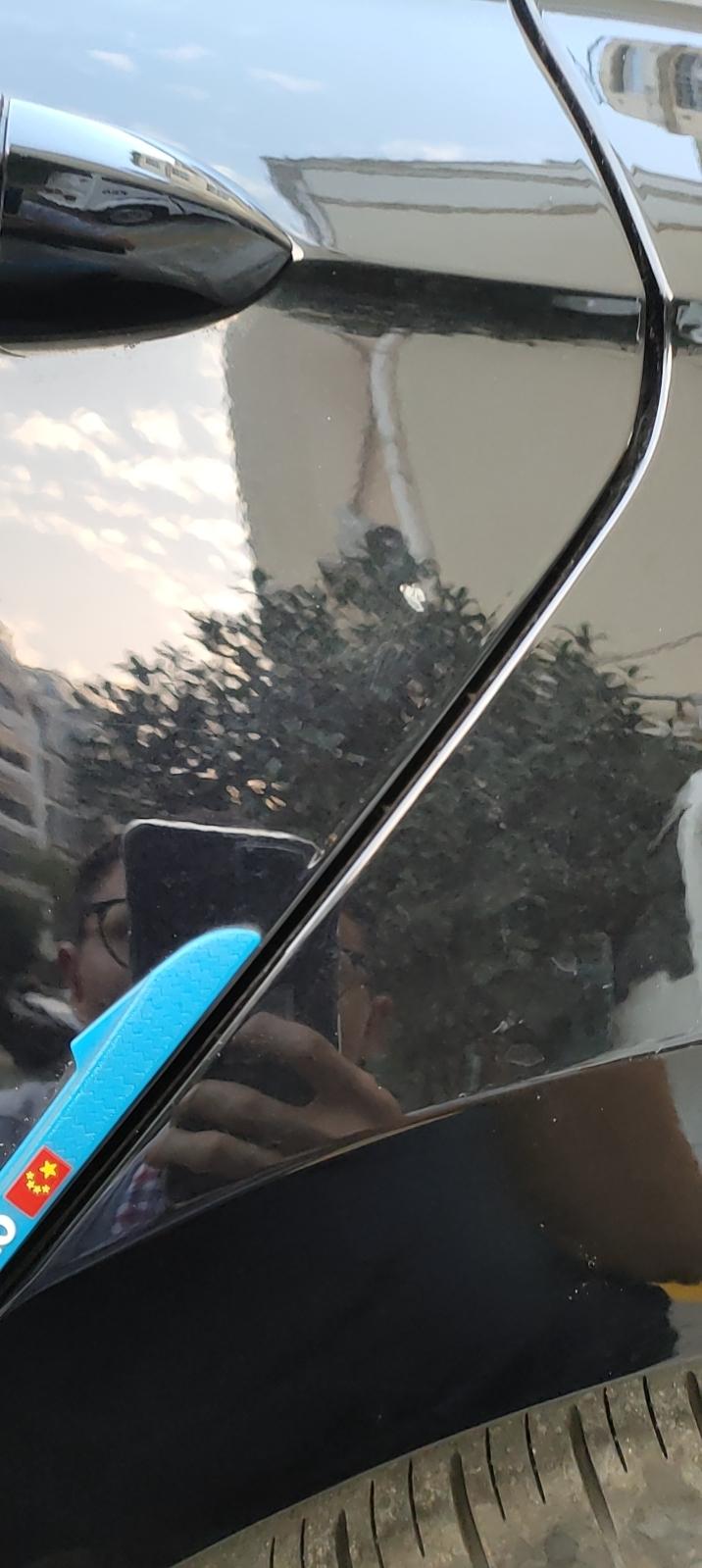大众帕萨特 露底漆了，是喷漆还是用补漆笔，给个意见参考