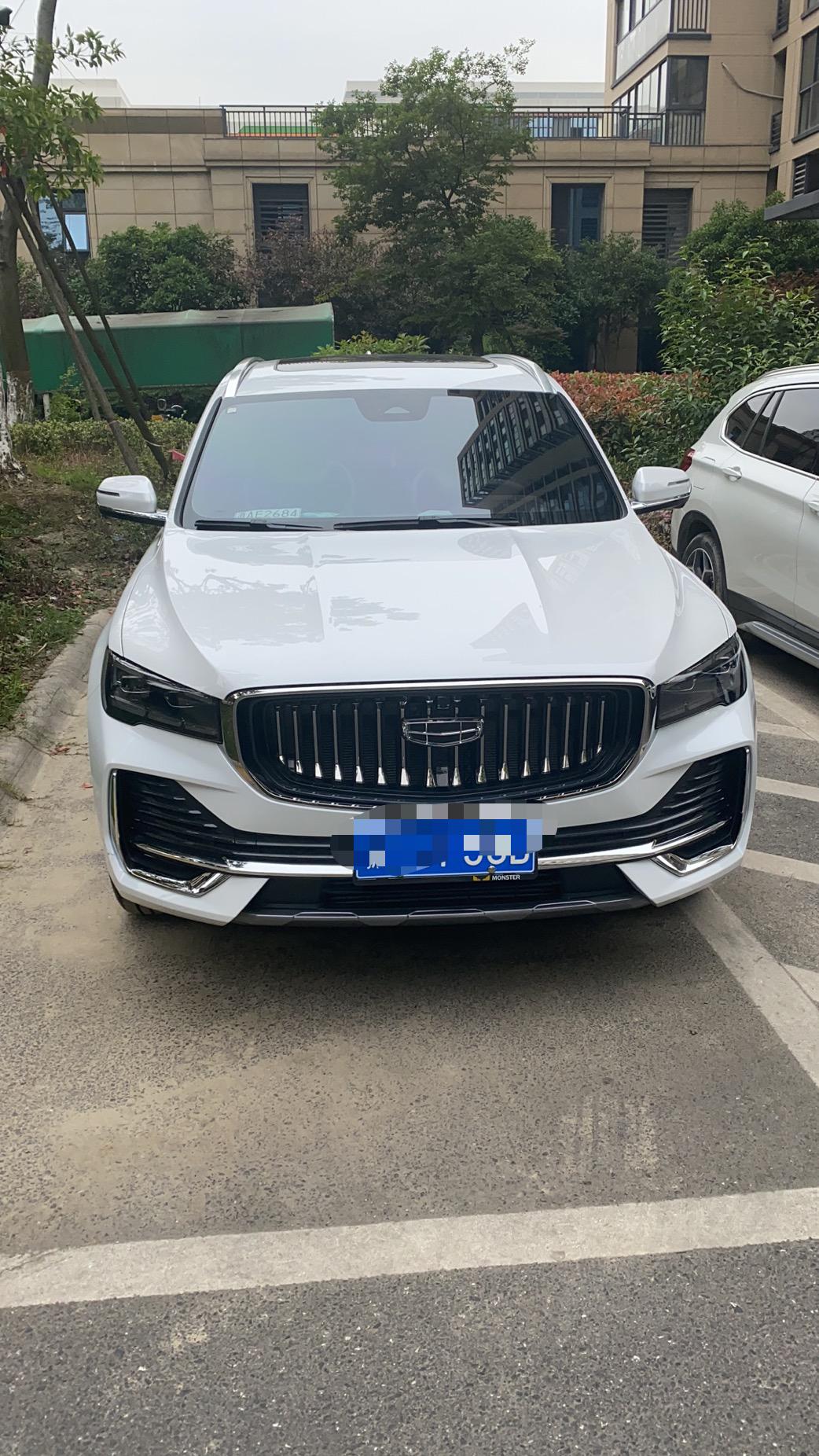 吉利星越L 你们提车都几把钥匙，我的就一把，说那把厂家没做出来，有人去年提出，现在都没到