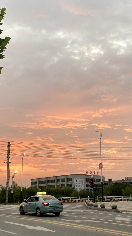 在武汉帕萨特330豪华版大概多少钱可落地