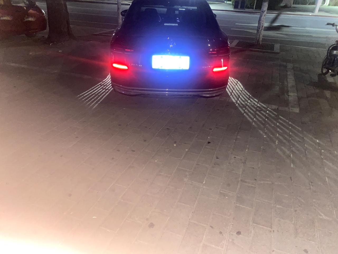 为啥22款帕萨特天使之翼左右两边不一样长