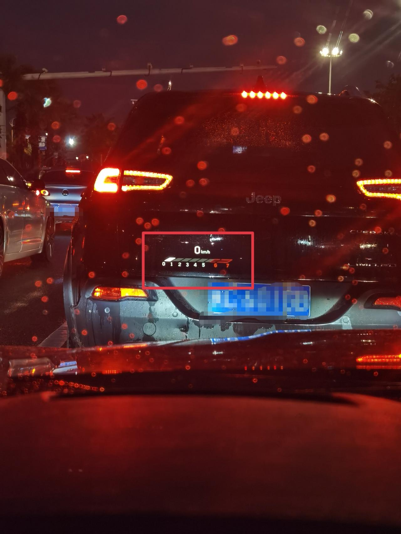 凯迪拉克CT5 话说，为啥我升级CUE后，HUD还是不能显示百度地图的导航信息呢？你们能显示的都是哪一款的？我是2021