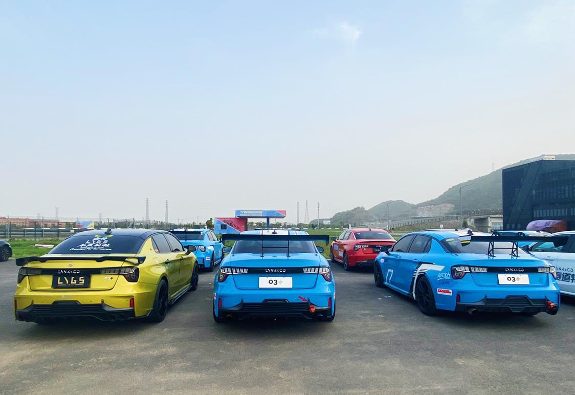 领克03 03+    23年改款会出吗？一直在等。10月份会出吗？