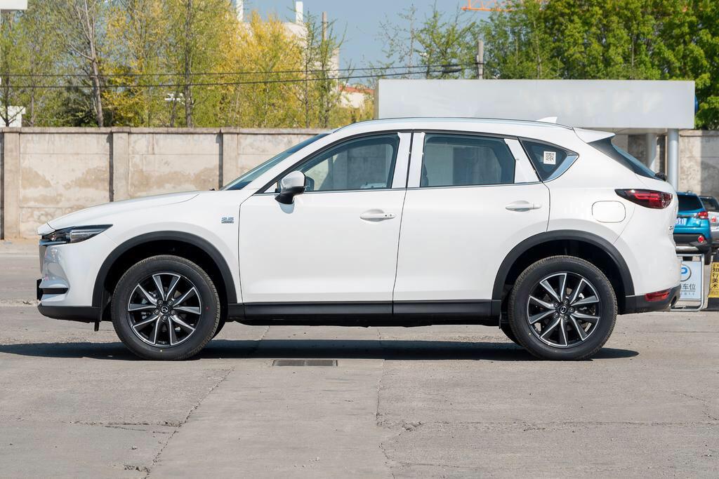 马自达CX-5 求助帖，急！坐标山东五一车展看车，相中了马自达cx-5，官方指导价189800的二代两驱自动智尚版，这边
