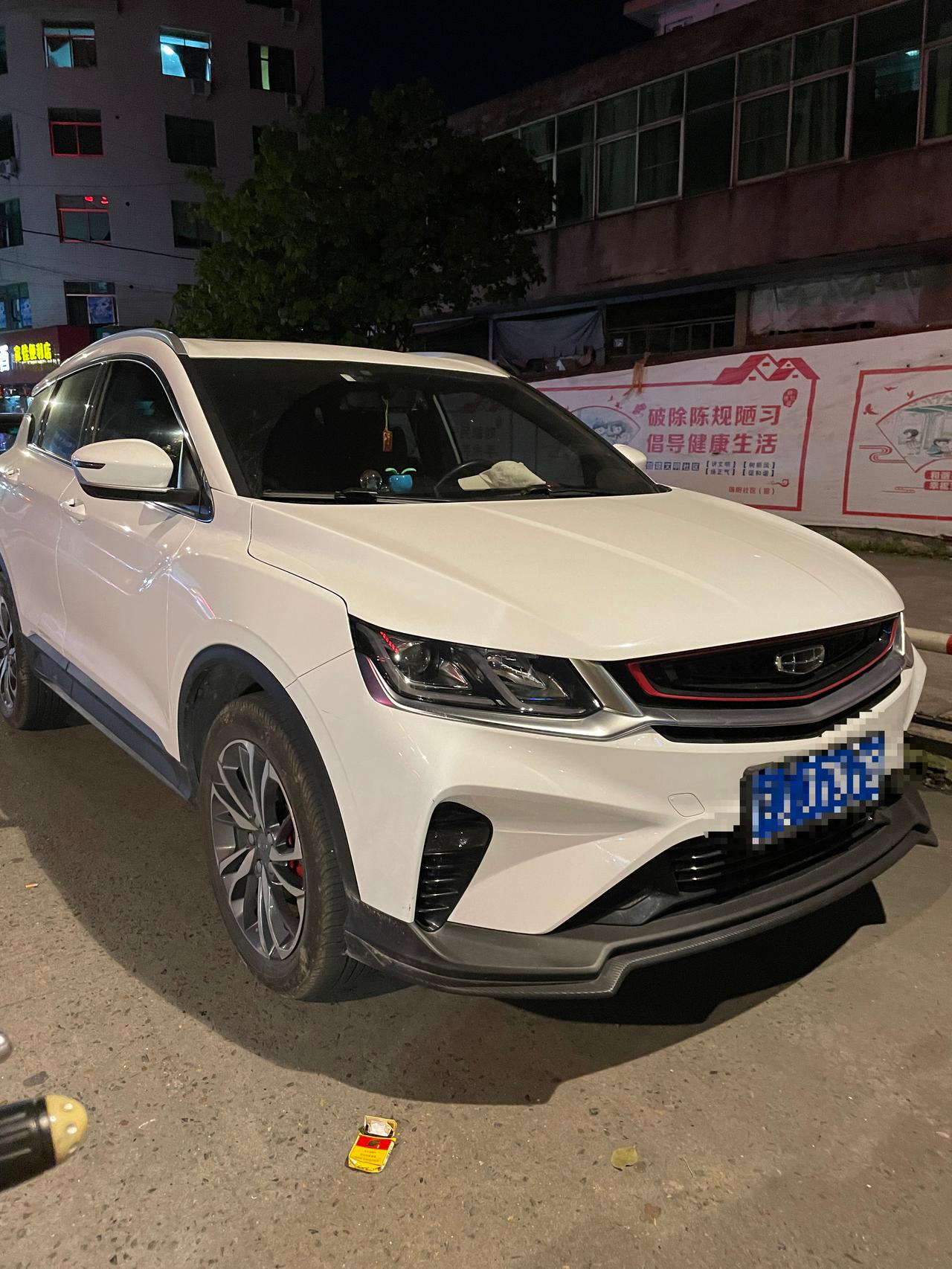 吉利缤越 问下各位大佬，1.4钻石版分期落地9.6，值得购买吗？看了新款的谍照 不太喜欢