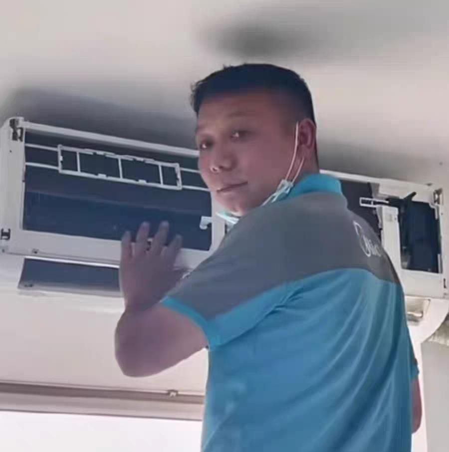科鲁泽的安吉星怎么用？能不能看剩余油量和控制车辆