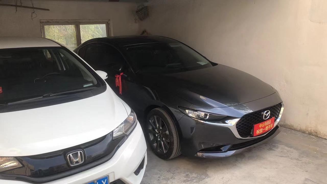 马自达3 昂克赛拉 这次问题大了 兄弟们！怎么办出不去上不了牌