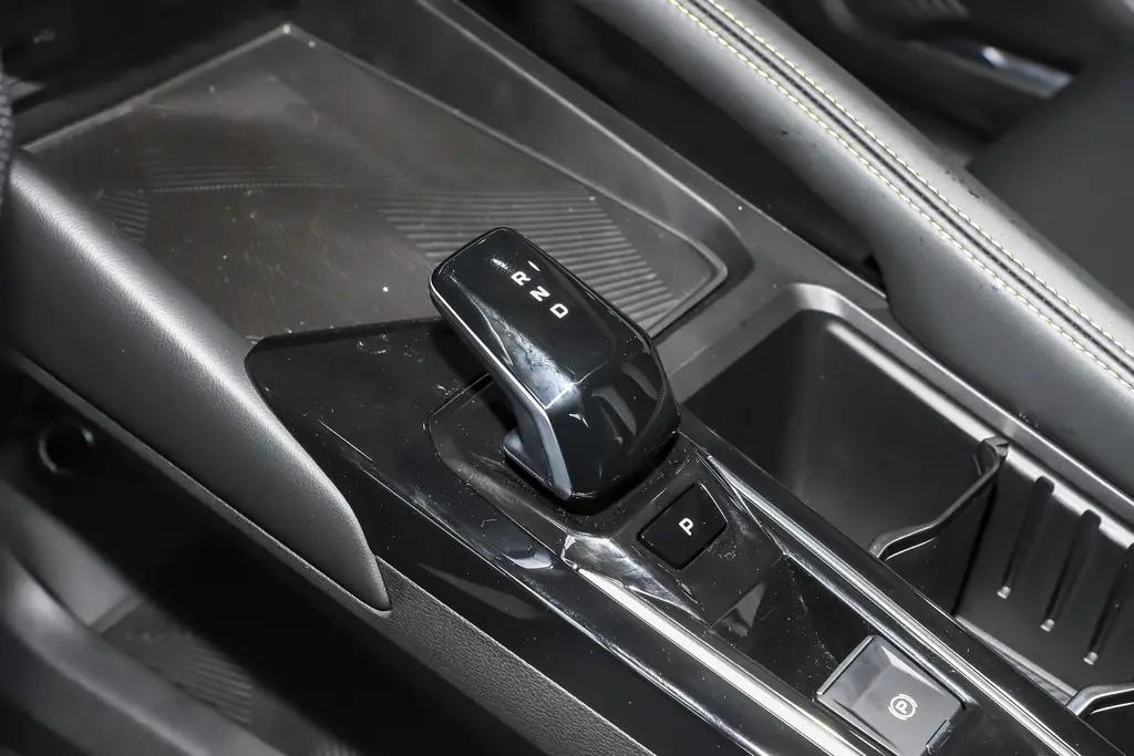 各位老司机们，缤越cool的自动驻车（autohold）按键在哪里？怎样方便关闭？