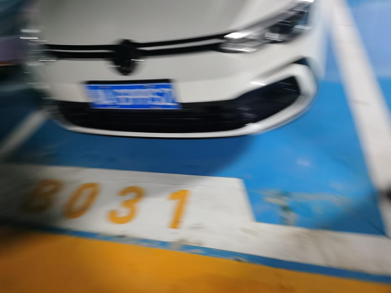 车友们，请问一下高尔夫买半年了，售后老打电话催我去首保，但是我才跑3000km，有必要现在就去嘛，还是说可以在缓两月？