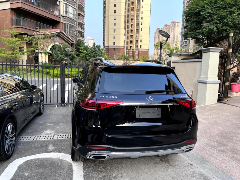 奔驰GLE 新提的gle350时尚，跑高速200km油耗15，跑市区不算很堵油耗19左右，为什么油耗这么高？好心人可以帮