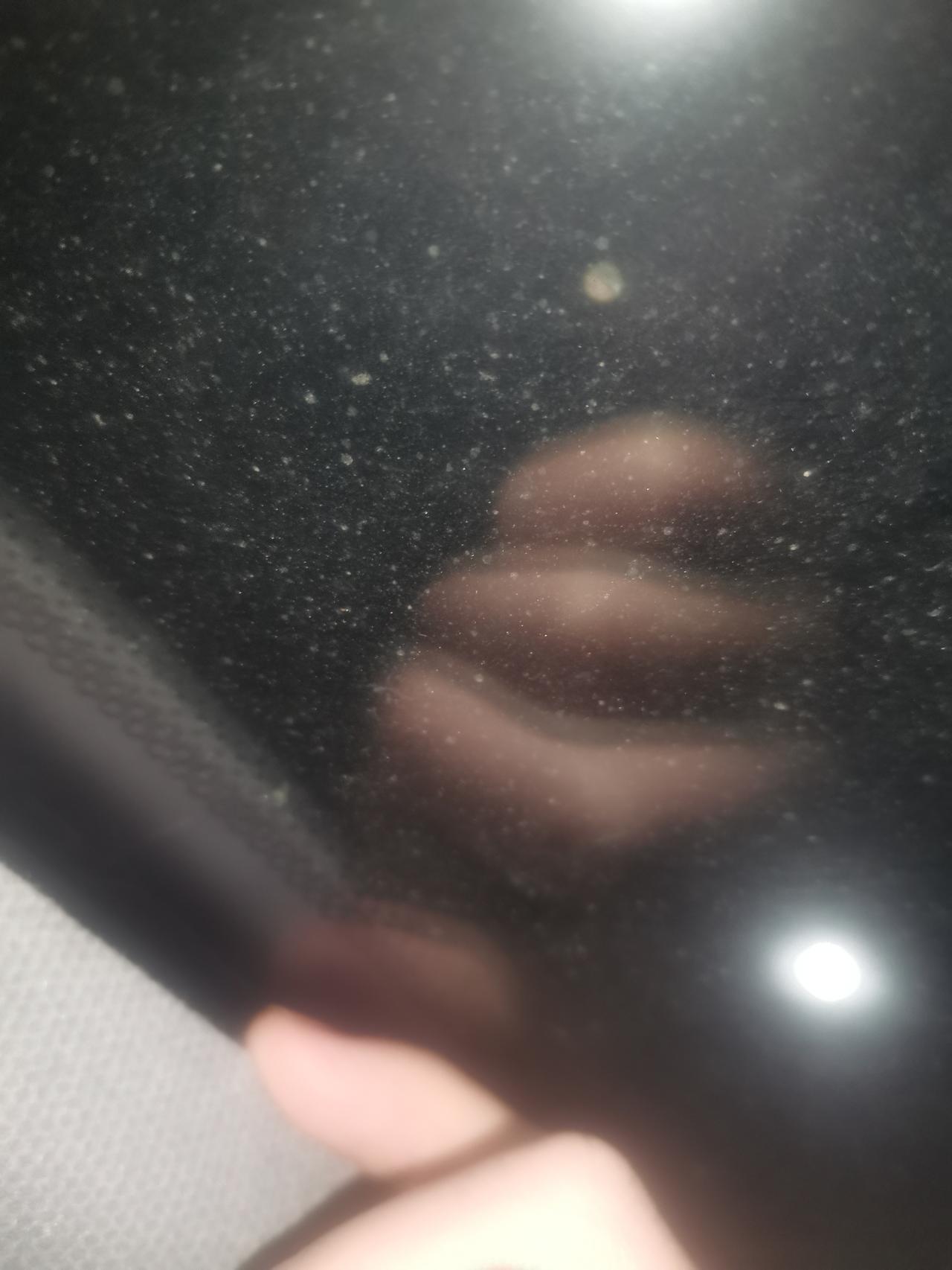 奇瑞瑞虎3x 不懂就问，这地方缝都这么大吗？还是就这样