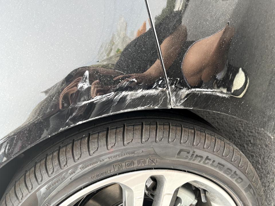 捷豹XEL 新车剐蹭了，问一下后翼子板是铝的嘛？修理厂修复大概要多少钱