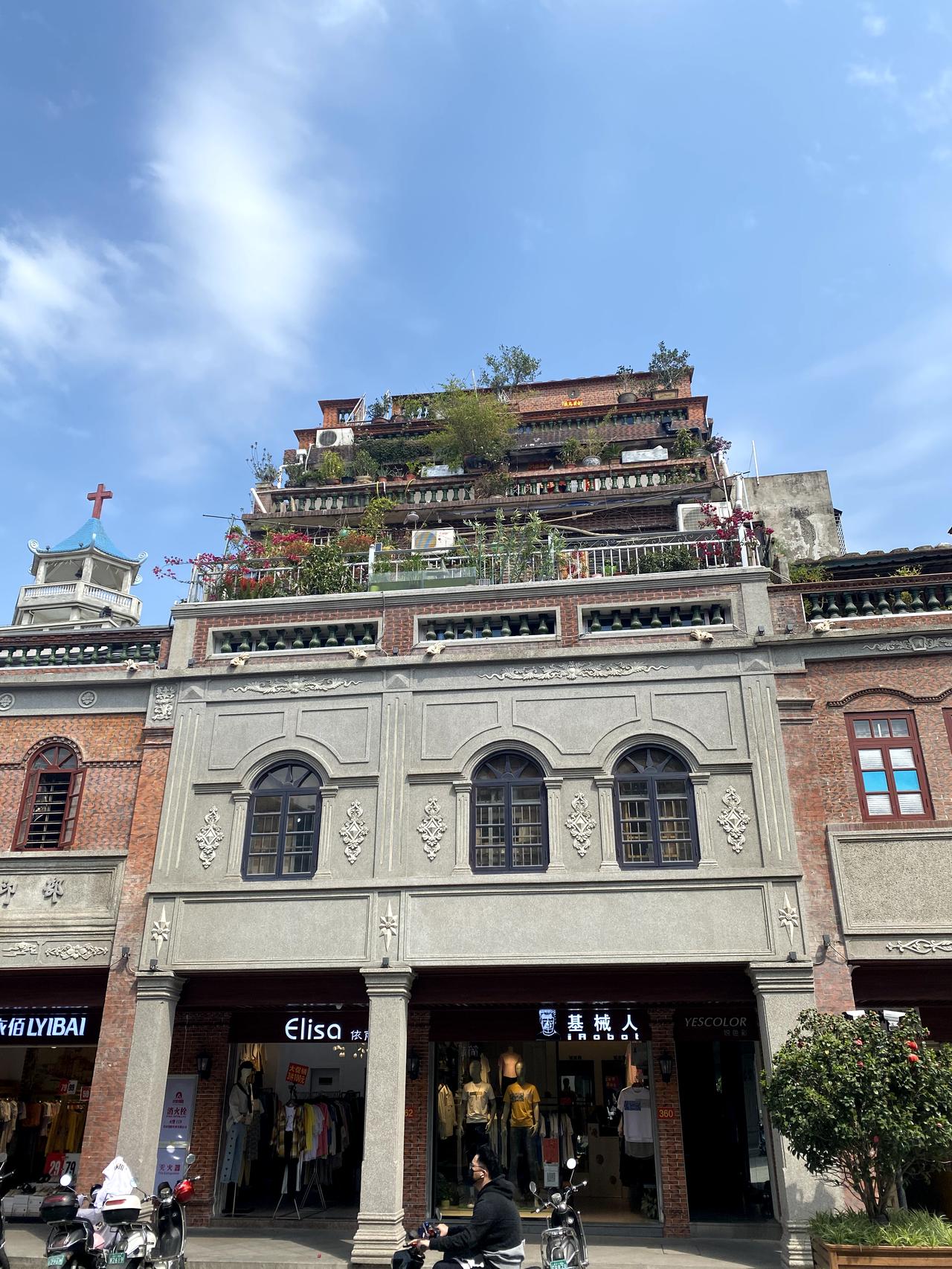 小鹏小鹏P7 小鹏p7值得入手吗？求车友给点真实意见