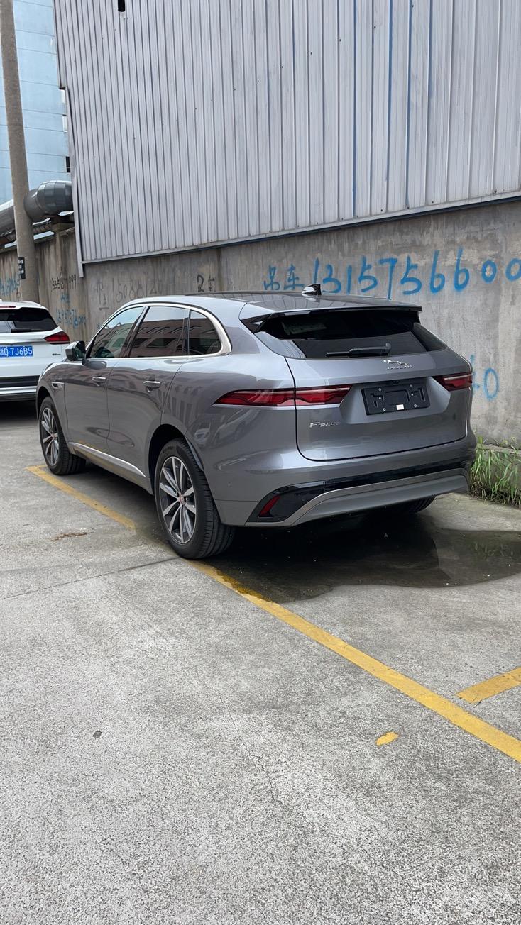 捷豹F-PACE 请问各位，开空调怠速的时候会有抖动吗？感觉整个发动机都在抖，顺便一说 真帅