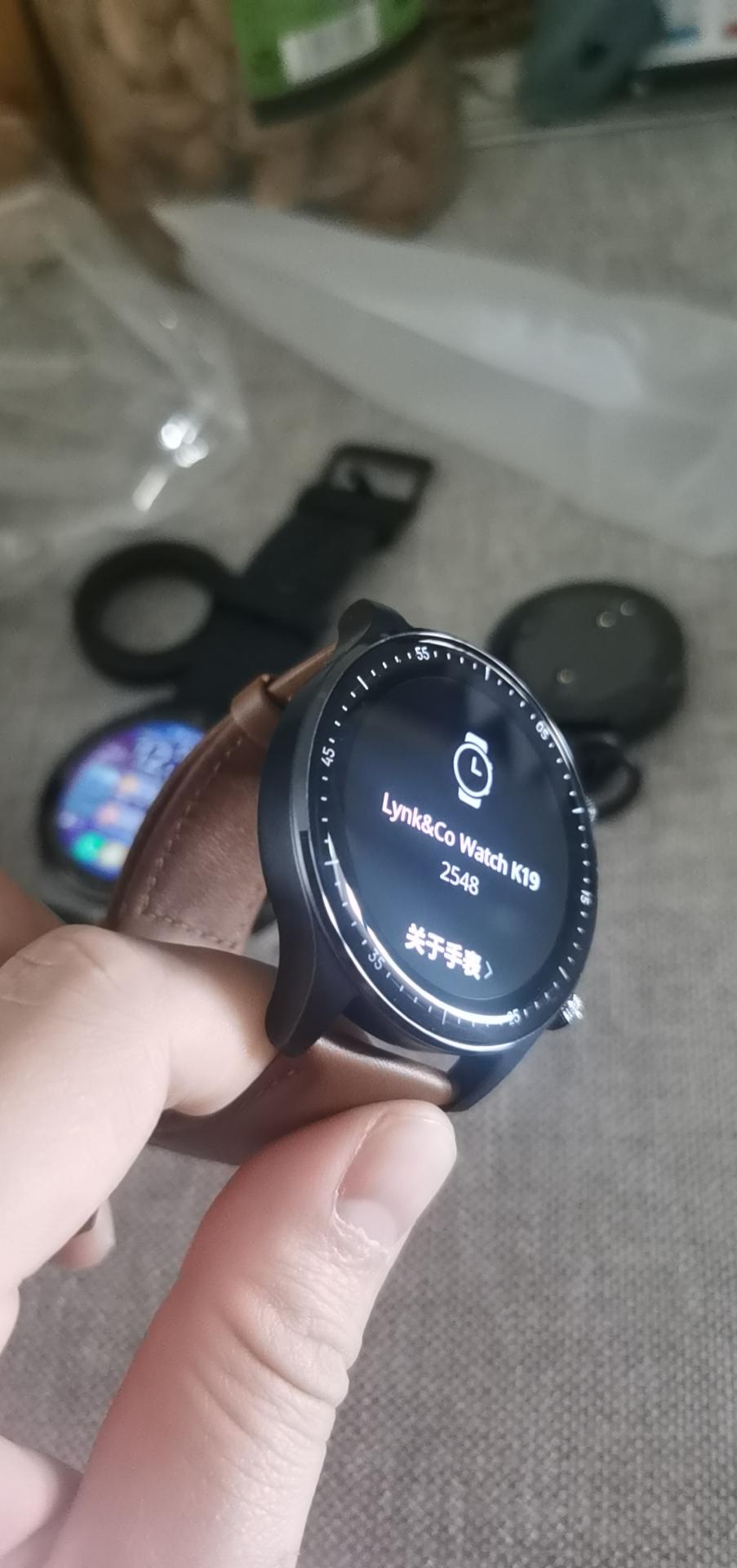领克09 大家今天领到手表的有没有跟我一样碰到这个问题，怎么授权都失败，我已经试了一天了，卸载再重新安装还是一样的问题，