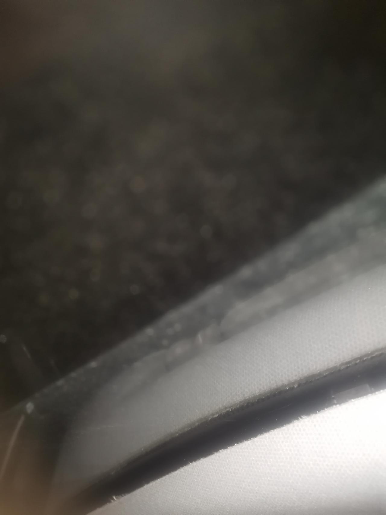 奇瑞瑞虎3x 不懂就问，这地方缝都这么大吗？还是就这样