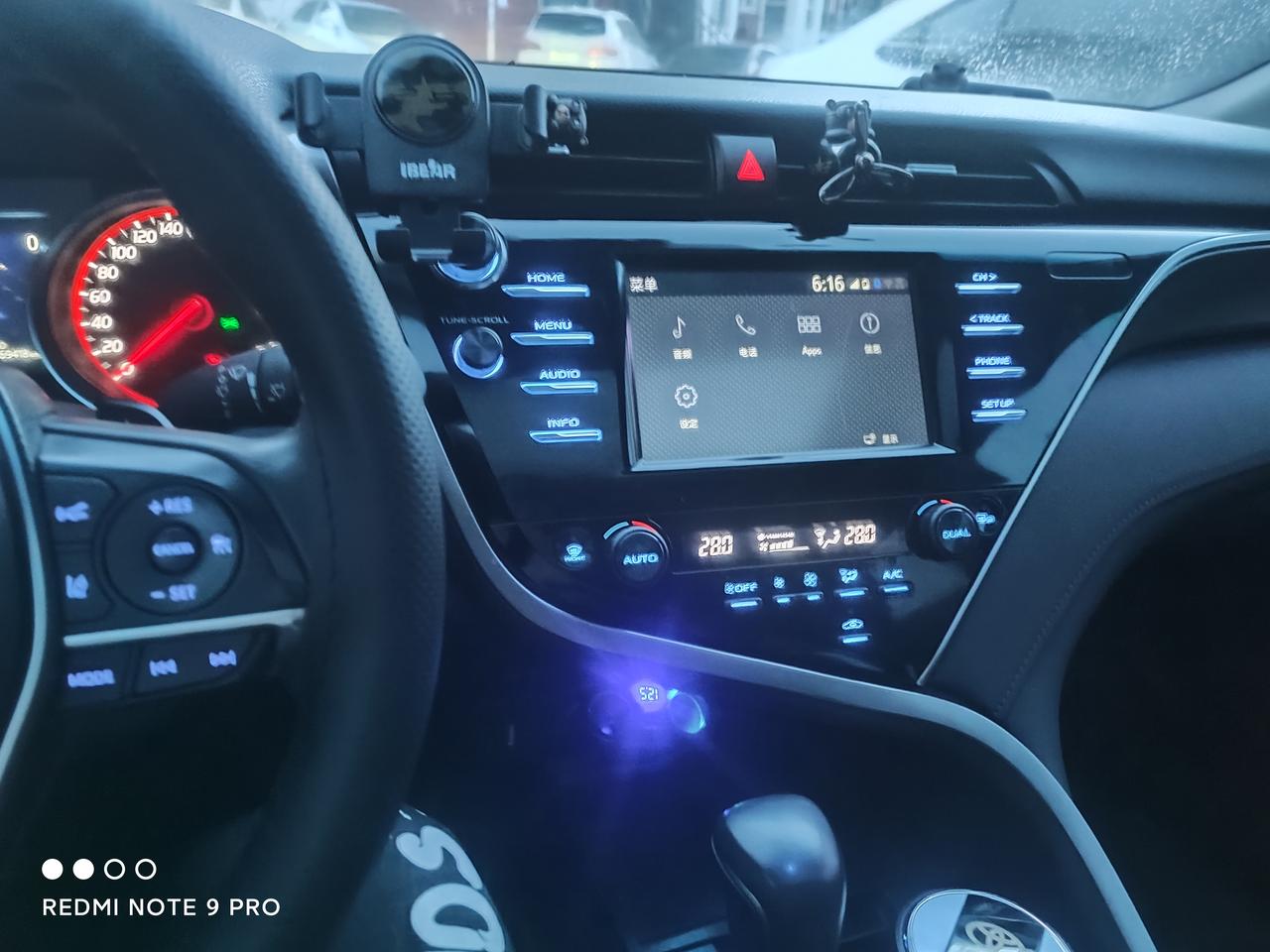 18款凯美瑞2.0s锋尚有没有hi car   Carlife？？？