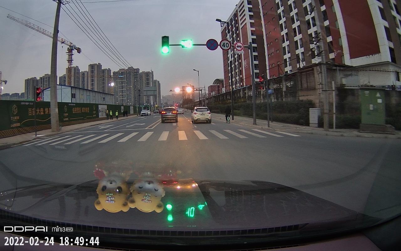 吉利星越L 兄弟们 请教一个问题，平时上下班跑顺风车，注册滴滴和曹操顺风车，不是专车，影响4s店免费保养吗？如果影响，怎