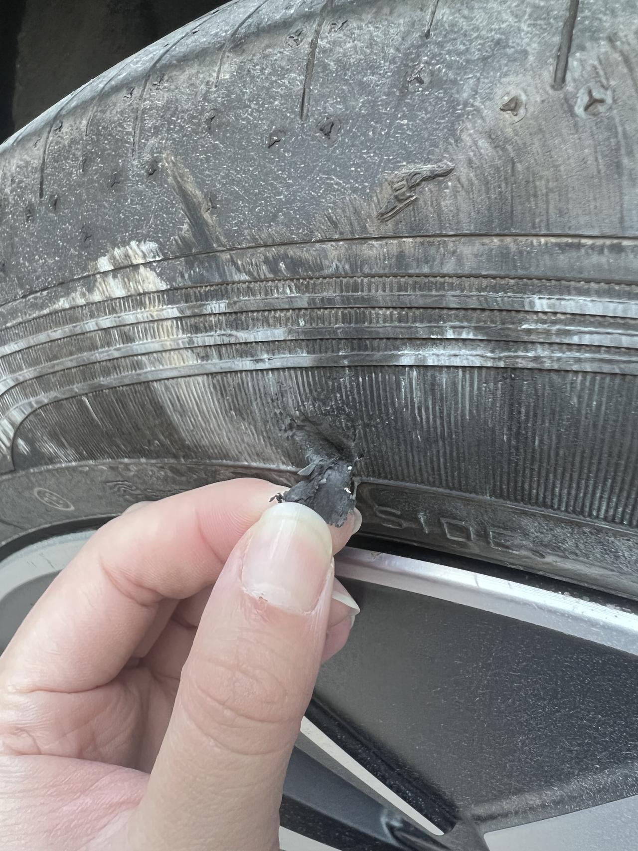 大众ID.4 CROZZ 轮胎蹭了一个口子 需要换轮胎吗