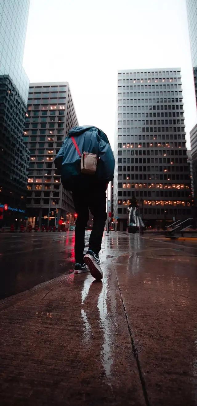 马自达3 昂克赛拉 各位马自达圈友，谁安装前置雷达预警，什么牌子，能给我推荐下吗？ 淘宝或者西安的店最好。