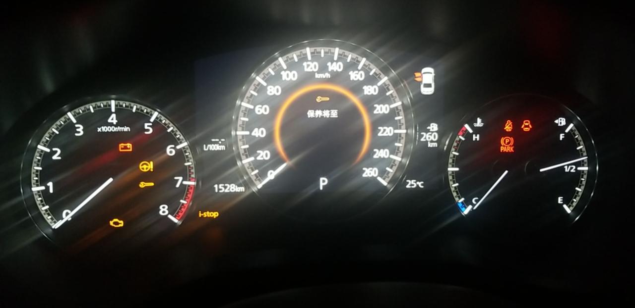马自达3 昂克赛拉 大神们请问我的车子1500多公里仪表盘就提示保养将至，这时候需要去保养吗？提车三个月了跑的比较少