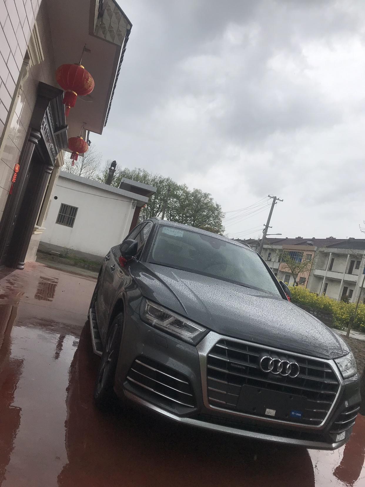 奥迪Q5L Q5L 车子只要一通电或者连接carplay就会有类似于机械表一样的声音一直响？真闹心！车友们有没有这种情况