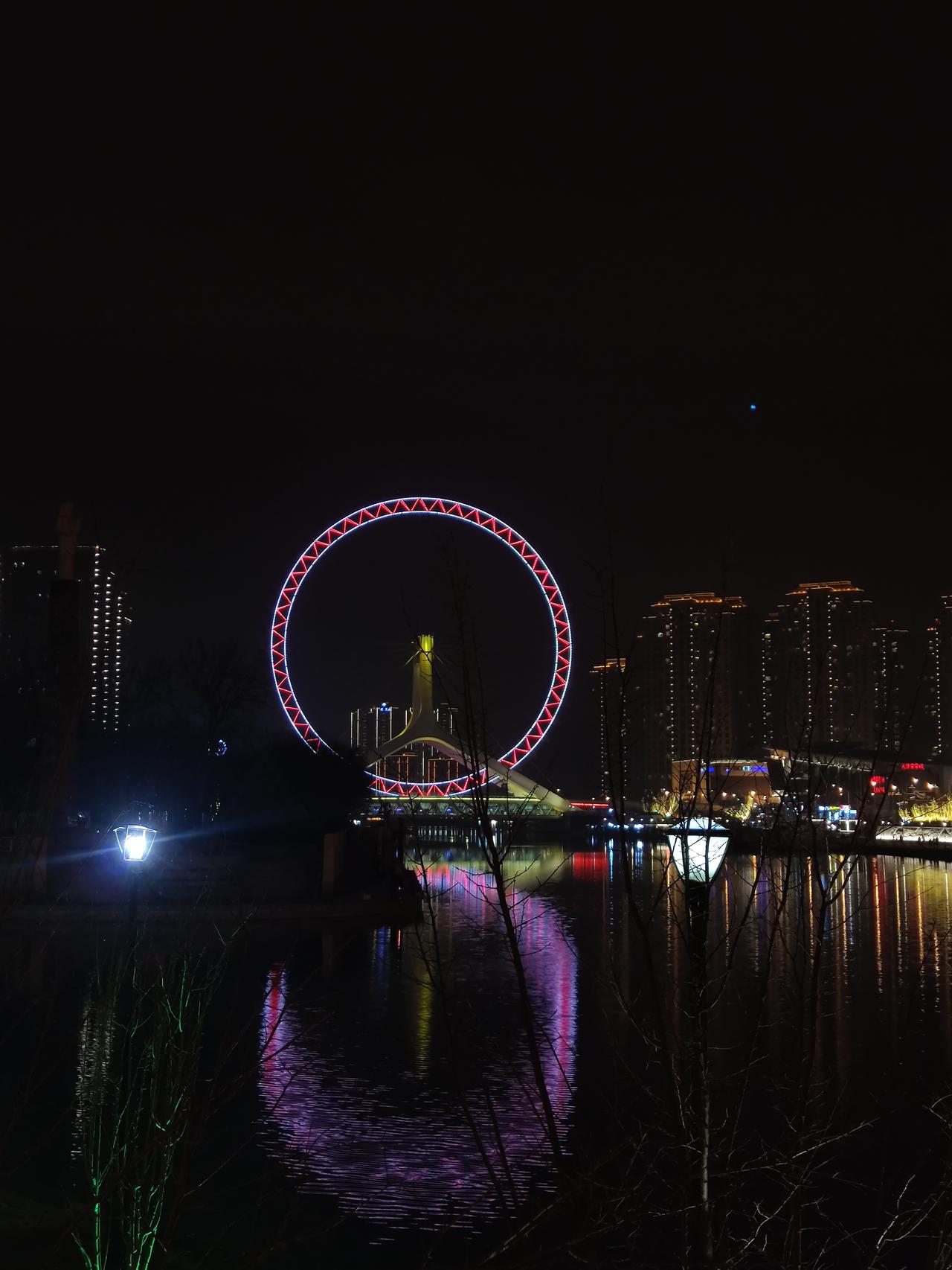 宝马X3今年到底什么时候中期改款，会改内饰吗？ 等的我很难受，还有量子蓝，炭黑选那个颜色，很纠结