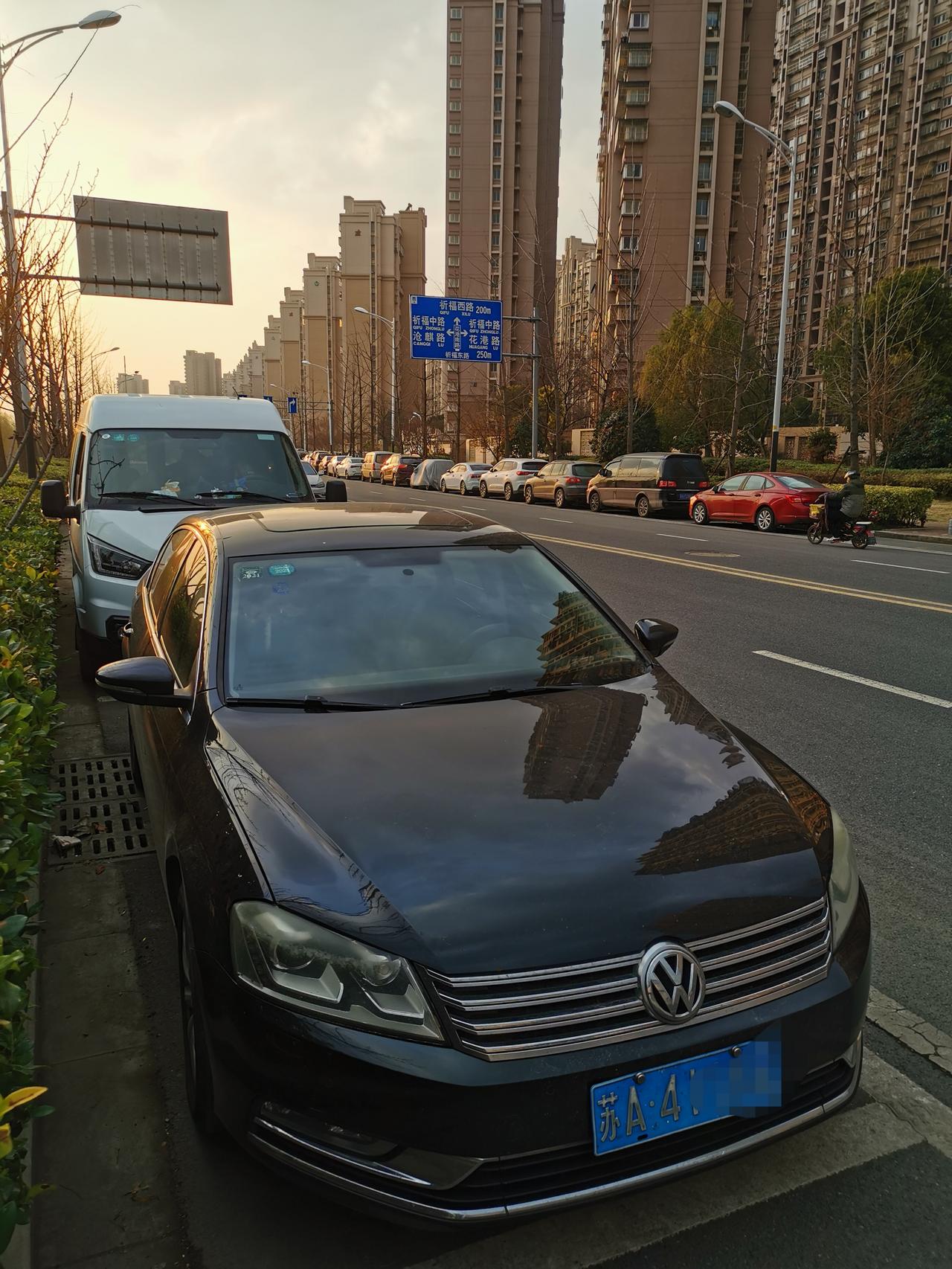 比亚迪唐DM 调查一下，已经定了唐dmi的车友，你现在开的什么车？或者已经开上的车友，之前开的什么车？我是年初卖了开了7