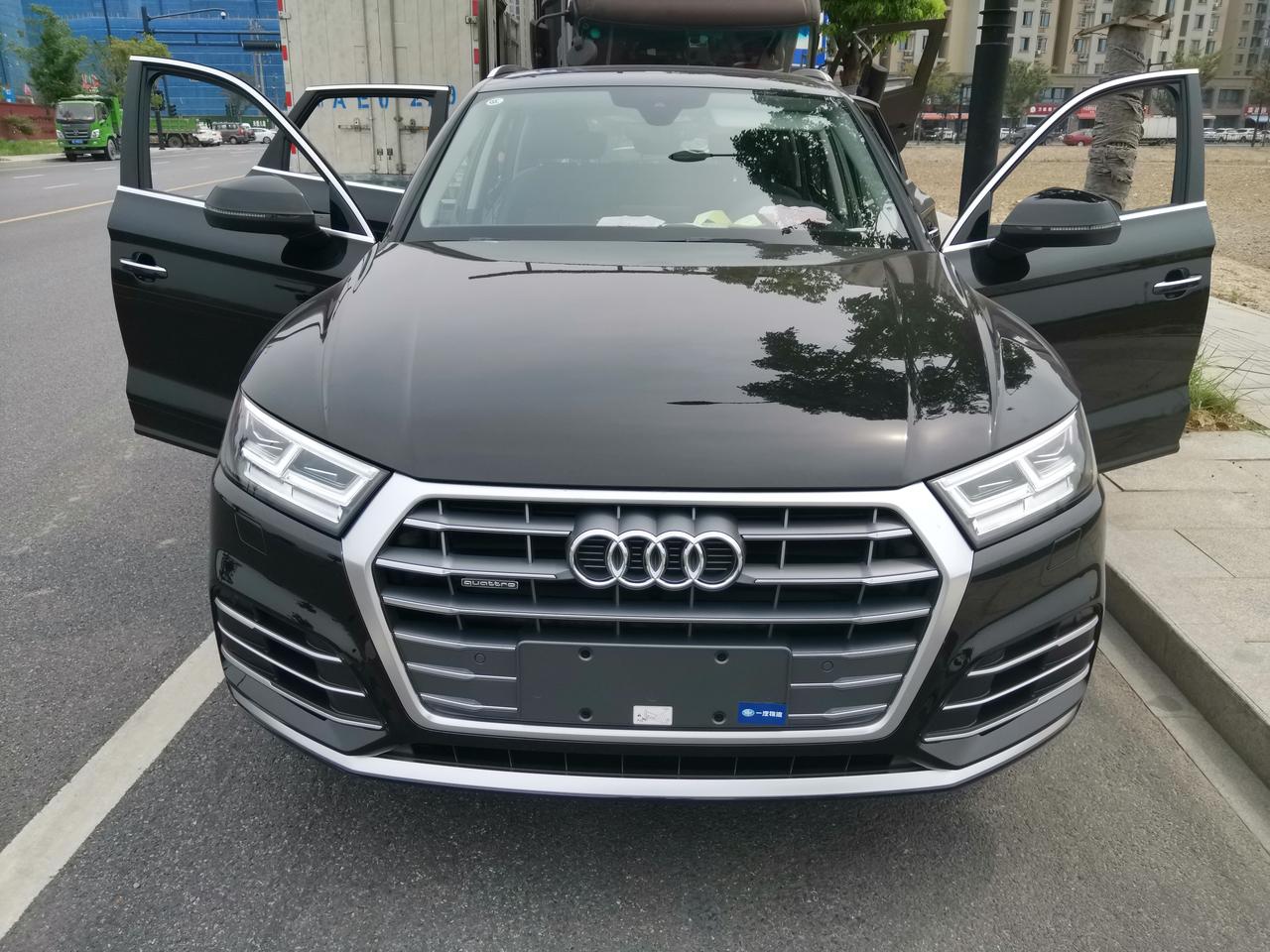 奥迪Q5L 新车已提 q5l 40时尚  杭州有群吗 ？带我飞