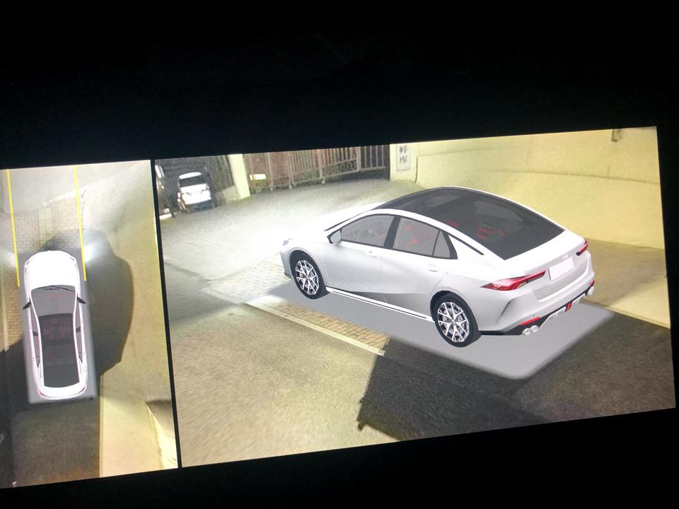 广汽传祺影豹 求助 你们的车3D模式下 下面显示一片灰色吗