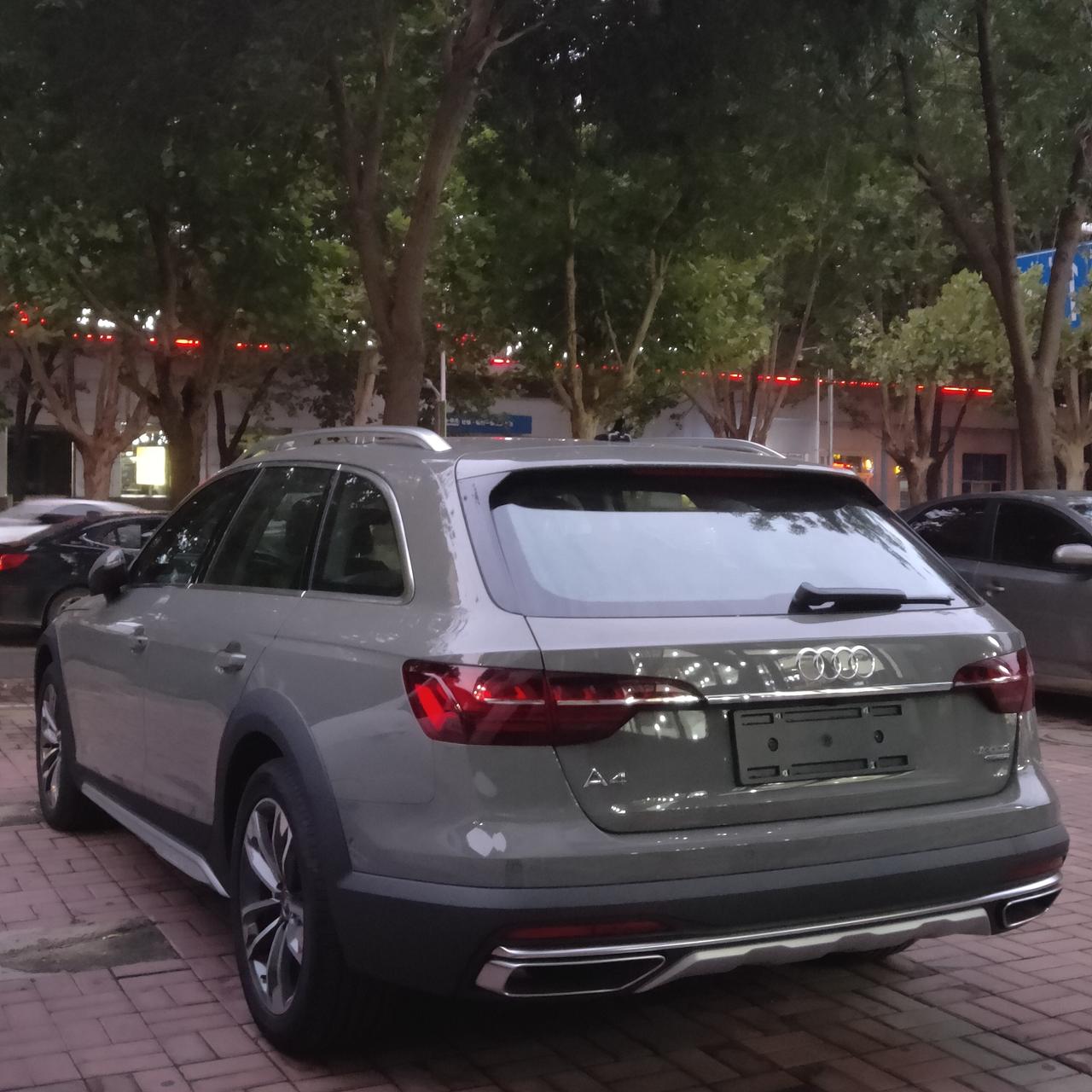 奥迪A4(进口) a4  allroad刚提车表显油耗18个19个正常吗  有点吓人